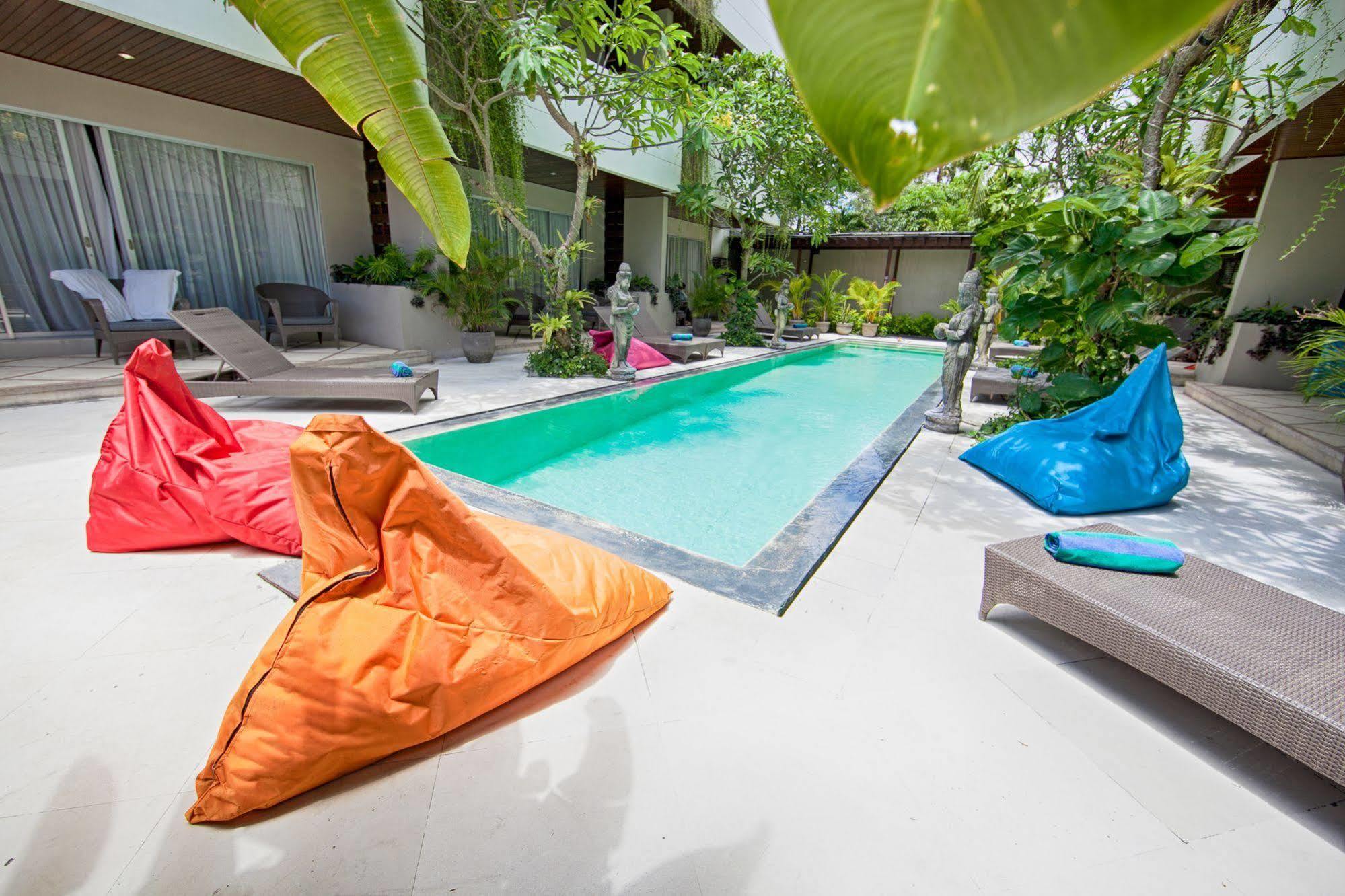 Swiss-Belcourt Sunset Aparthotel Seminyak  Luaran gambar