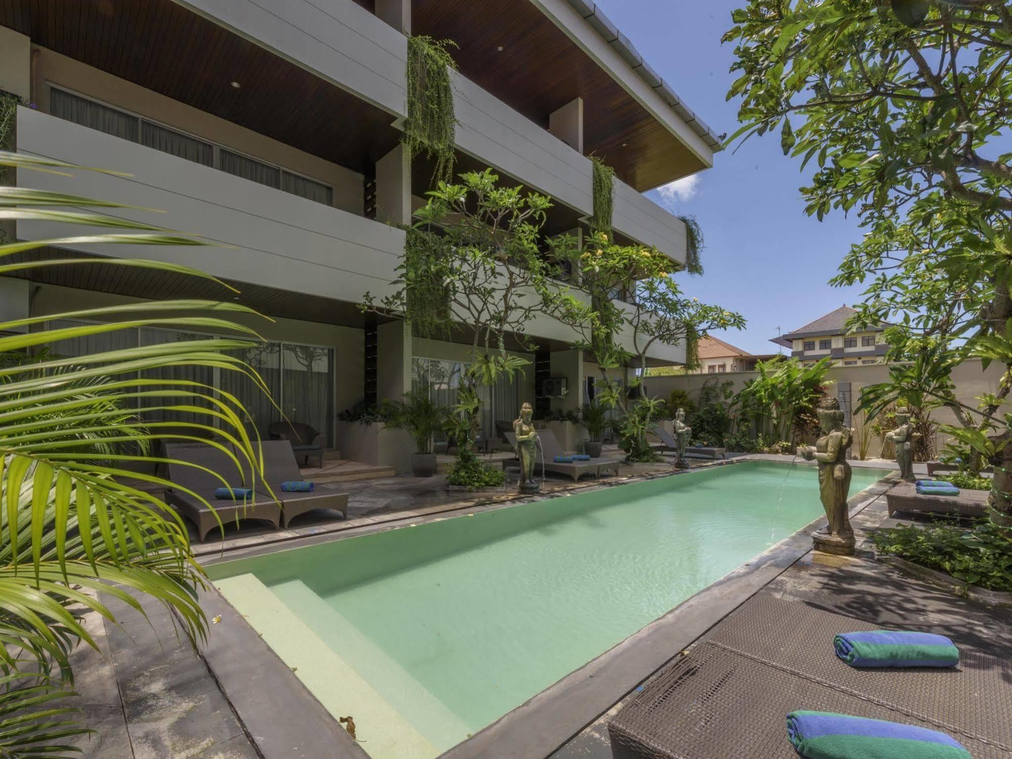 Swiss-Belcourt Sunset Aparthotel Seminyak  Luaran gambar